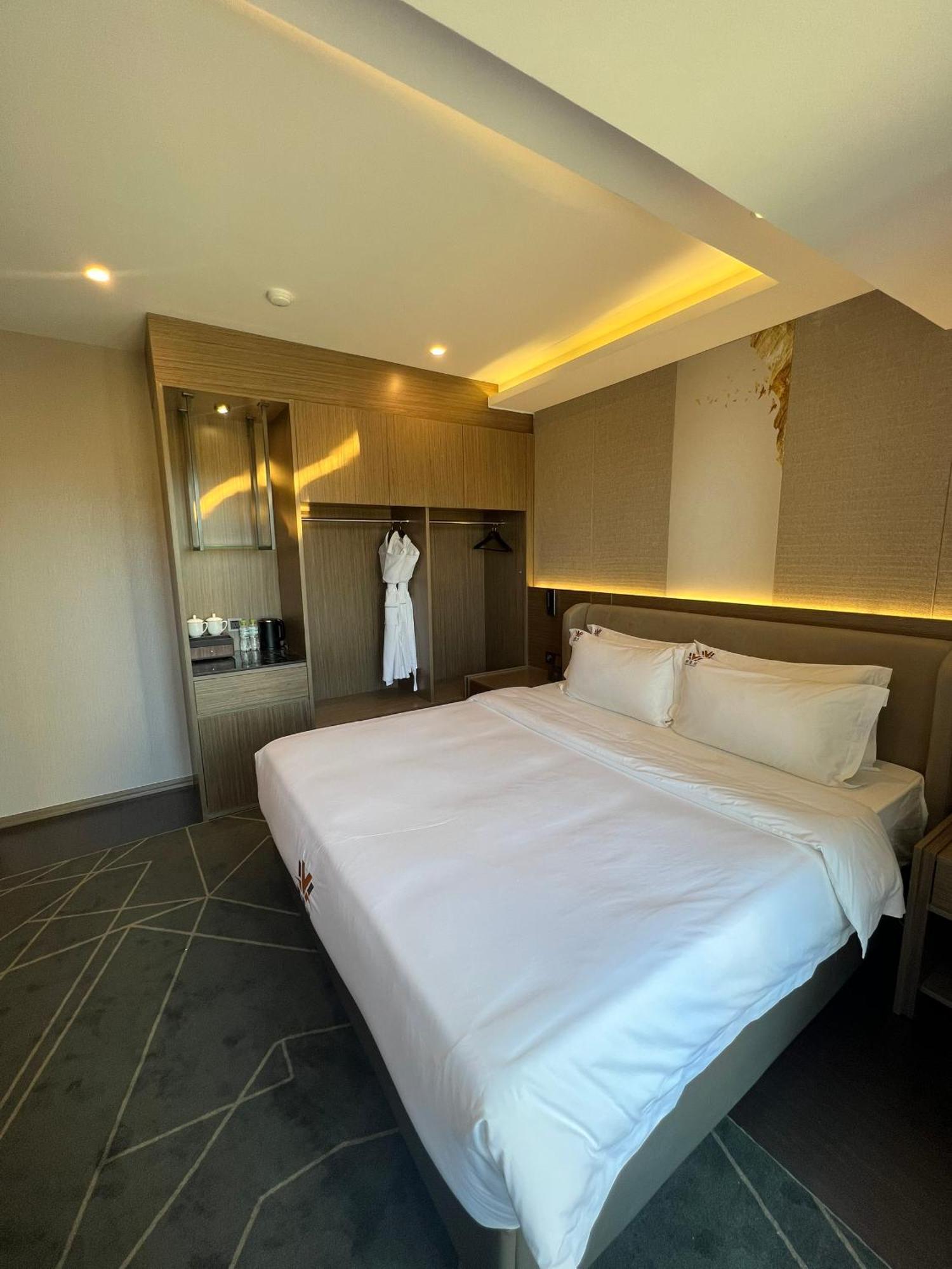 Wah Fu Hotel Ho Chi Minh-staden Exteriör bild